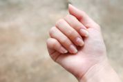 buehne-fingernagel-analyse buehne-fingernagel-analyse